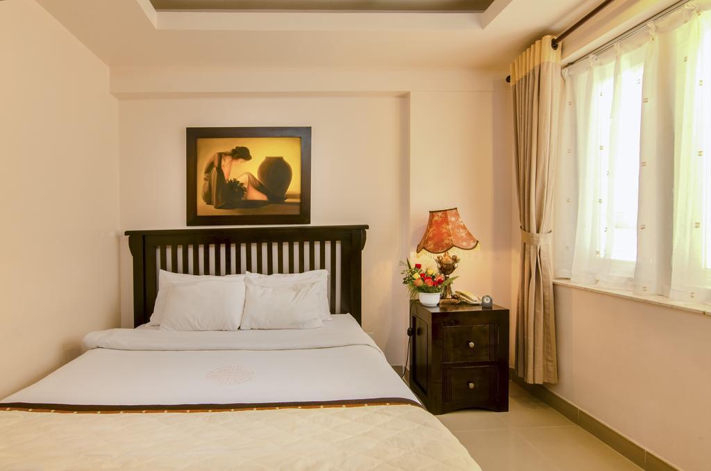 Vien Dong Hotel 2 ホーチミン市 エクステリア 写真